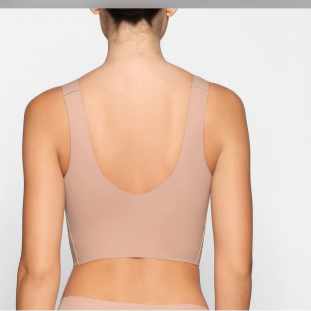 SKIMS NAKED PLUNGE LONGLINE BRA SIZE M - Picture 4 of 5